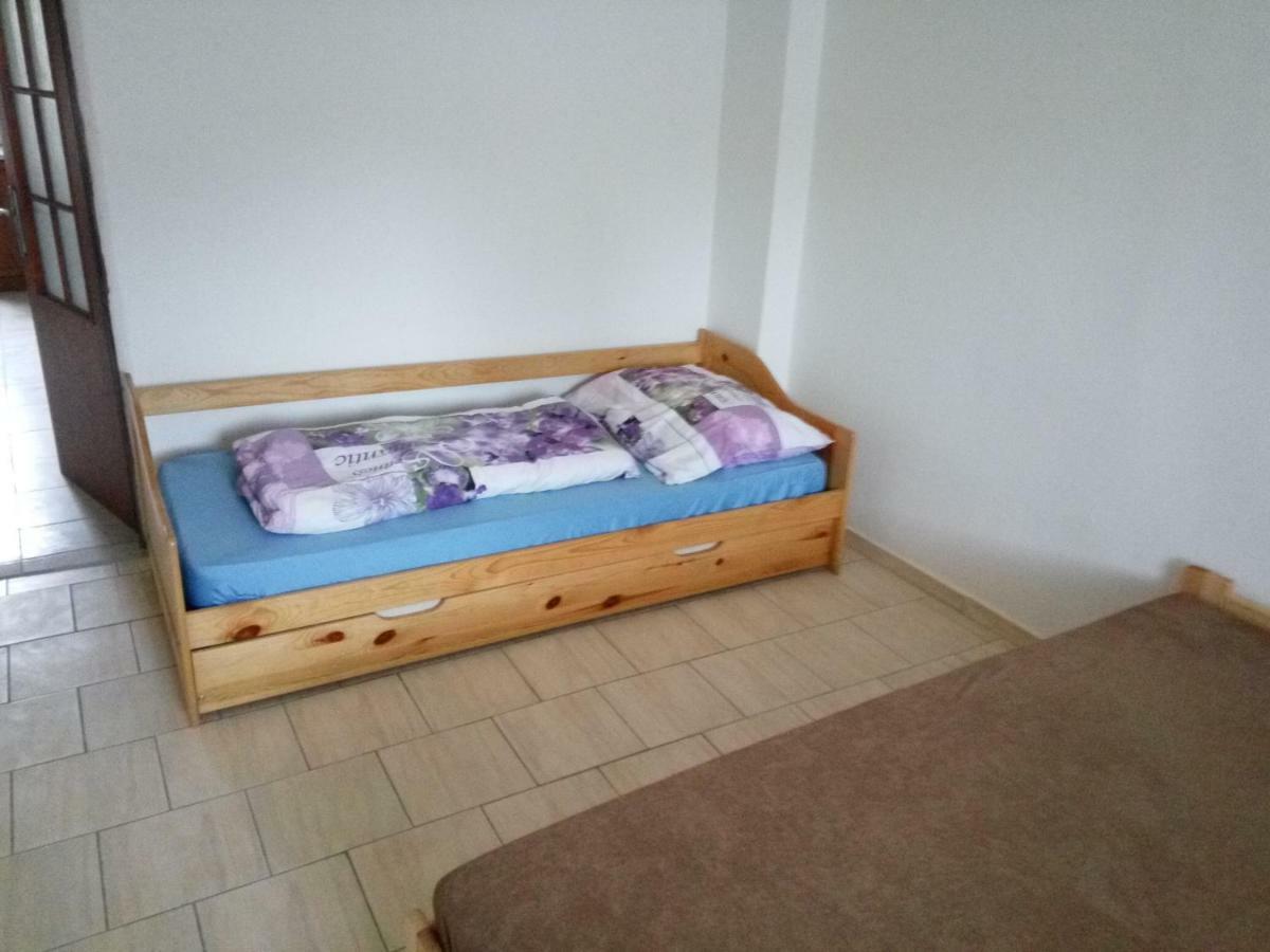 Apartman Suchdol Apartment Bujanov Exterior photo